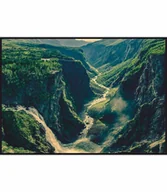 Obrazy i zdjęcia na płótnie - Plakat Wodospad w norweskiej dolinie - miniaturka - grafika 1