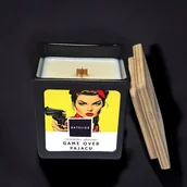 Świece - Świeca sojowa - Game Over Pajacu - 250 ml - Zwycięstwo zgłoszone - Zapach Bali Sunrise - Płomień bez cenzury - miniaturka - grafika 1