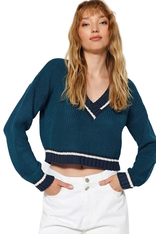 TRENDYOL KRÓTKI SWETER DAMSKI Z DEKOLTEM V W PASKI M 5EA*