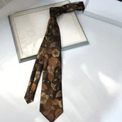 Inne - Męski Krawat w Paski i Kwiaty - & Biznesowy, Poliestrowy, Możliwość Prania Ręcznego - miniaturka - grafika 1