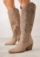Kozaki damskie - Ciemnobeżowe Kozaki Kowbojki na Stożku z Ażurową Cholewką Uria - miniaturka - grafika 1