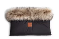 Akcesoria do wózków - Mufka do wózka czarna z futerkiem - miniaturka - grafika 1