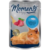 Mokra karma dla kotów - MOMENTS Adult Tuńczyk pacyficzny 24x70 g - miniaturka - grafika 1