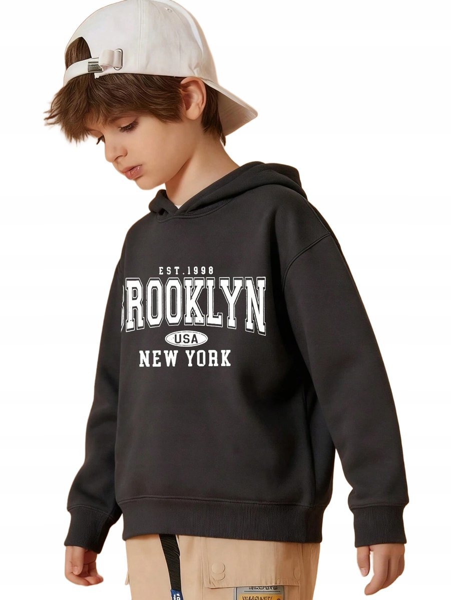 SHEIN CZARNA BLUZA CHŁOPIĘCA Z KAPTUREM I NAPISEM BROOKLYN 134-140cm 21LA