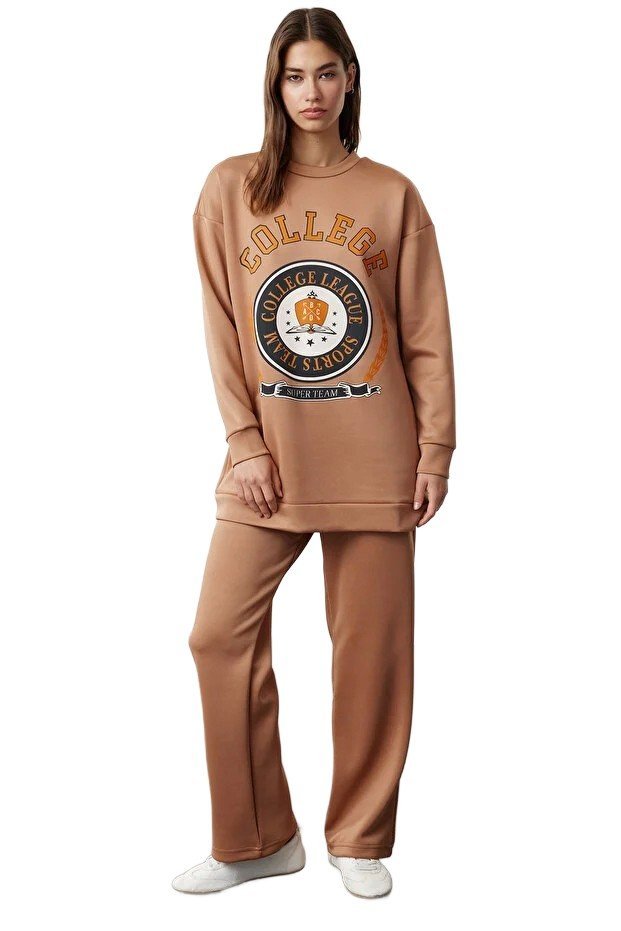TRENDYOL DRES KOMPLET DAMSKI Z NADRUKIEM DŁUGI RĘKAW DŁUGA NOGAWKA M 5EA*