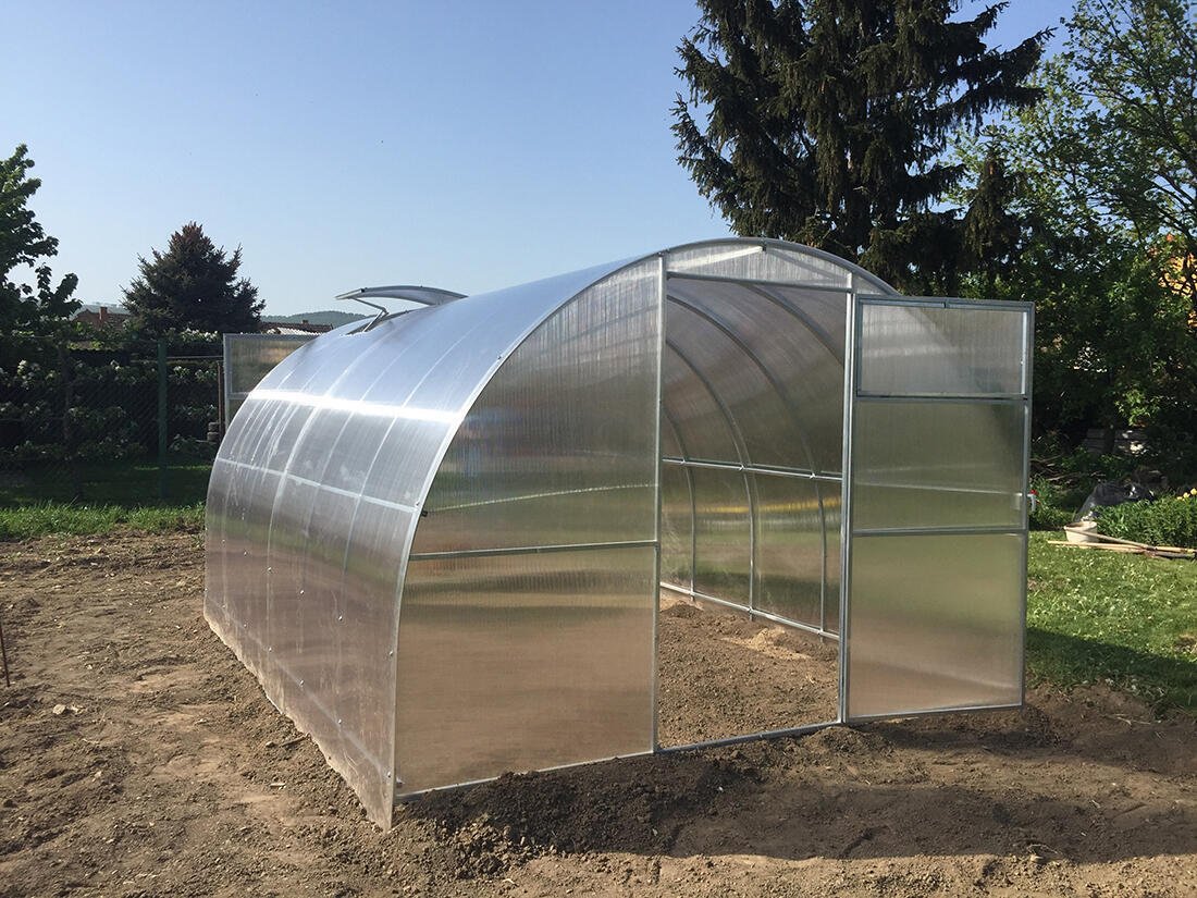 szklarnia ogrodowa GARANT 6x3 m łuk, poliwęglan