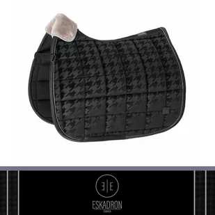 Eskadron Potnik VELVET STAMP Essence 2022 - black - Czapraki - miniaturka - grafika 1