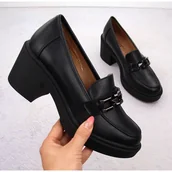 Półbuty damskie - Półbuty damskie na obcasie z łańcuszkiem czarne Vinceza - miniaturka - grafika 1