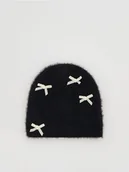 Czapki damskie - Reserved - Dzianinowa czapka z kokardkami - czarny - miniaturka - grafika 1