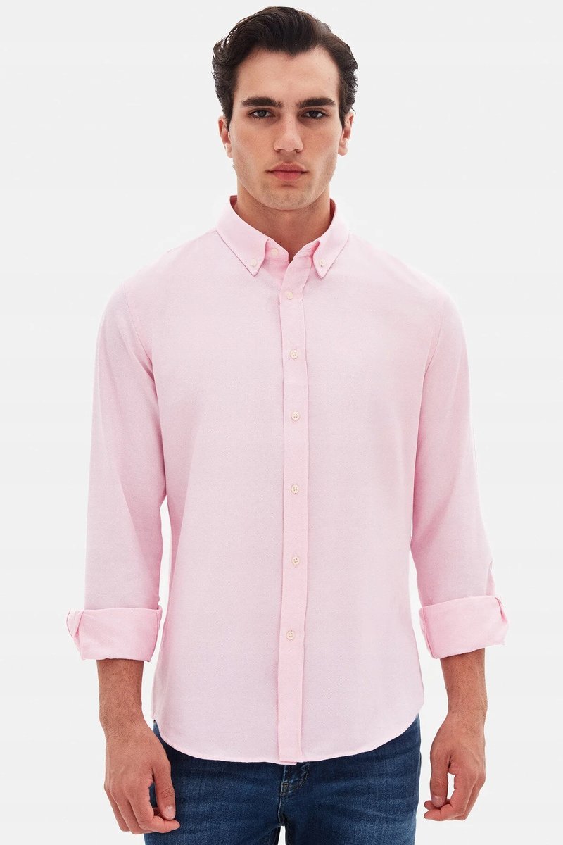 KOSZULA MĘSKA RÓŻOWA Z DŁUGIM RĘKAWEM I KOŁNIERZYKIEM BUTTON DOWN S 5GA*
