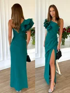 Sukienki - Gloria2 maxi sukienka zielona elegancka na jedno ramię z falbaną - PERFE - miniaturka - grafika 1