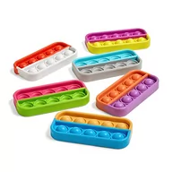 Zabawki zręcznościowe - Learning Resources oferuje dziesięć ramek sensorycznych bąbelków sensorycznych, dziesięć ramek do nauki matematyki, wyciskane bąbelki antystresowe, zabawki rozwijające małą motorykę, (6 w zestawie) - miniaturka - grafika 1