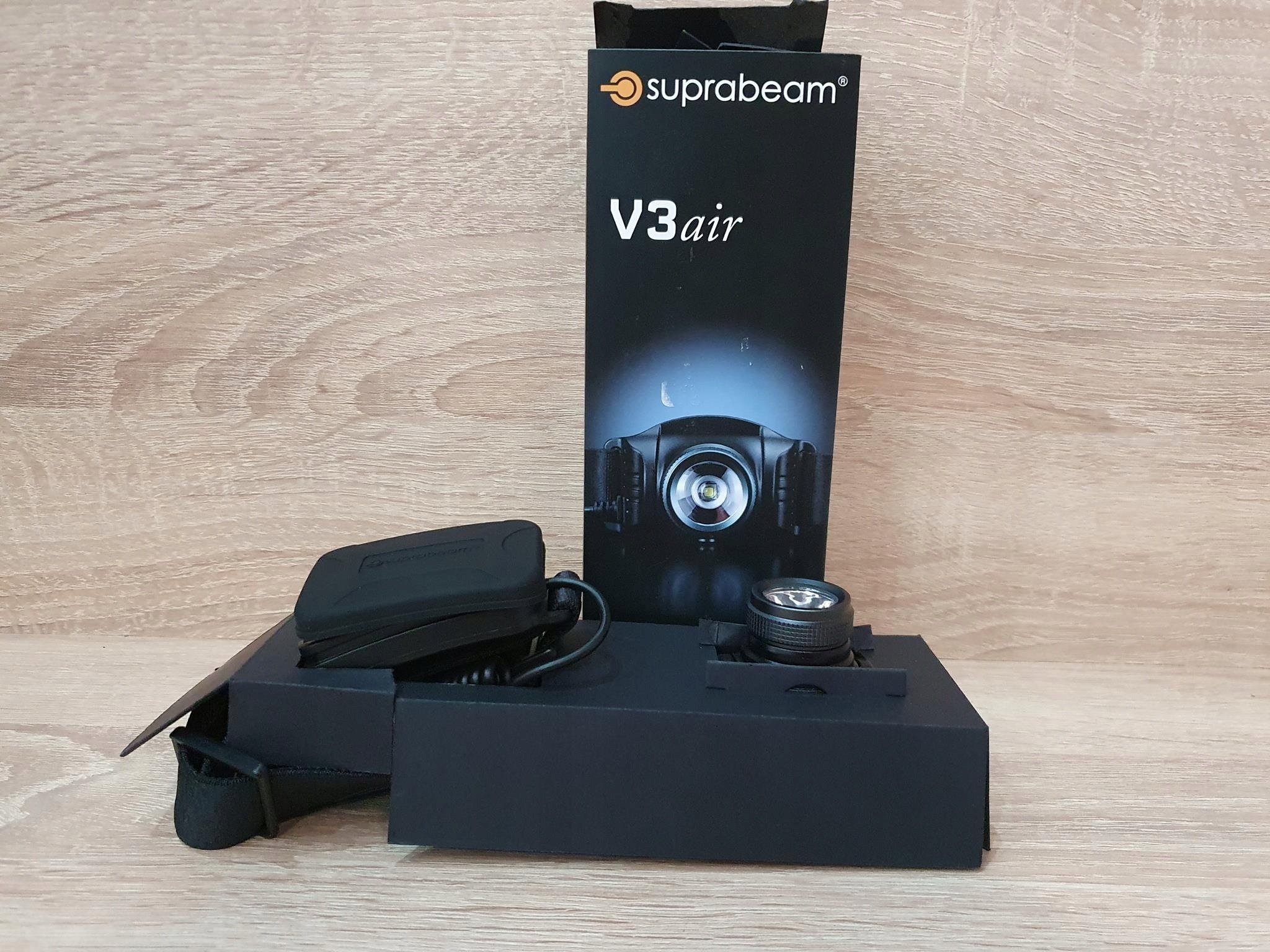 Latarka suprabeam Pandelygte V3air 340lm, 3xAAA, 165m wodoodporny IPx4