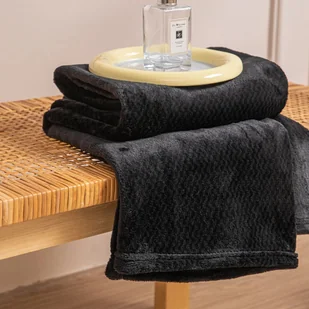 Koc 70 x 150 Pluszowy Mikrofibra Willy Czarny - Koce - miniaturka - grafika 6