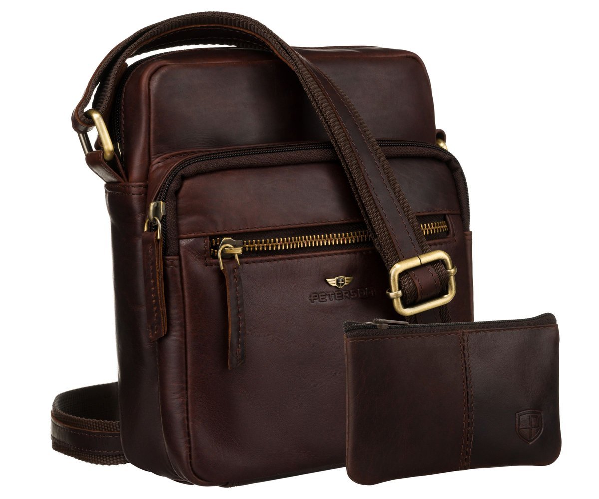 Męska skórzana torba PETERSON miejska listonoszka crossbody długi regulowany pasek na ramię kieszonki brązowa w komplecie etui na klucze