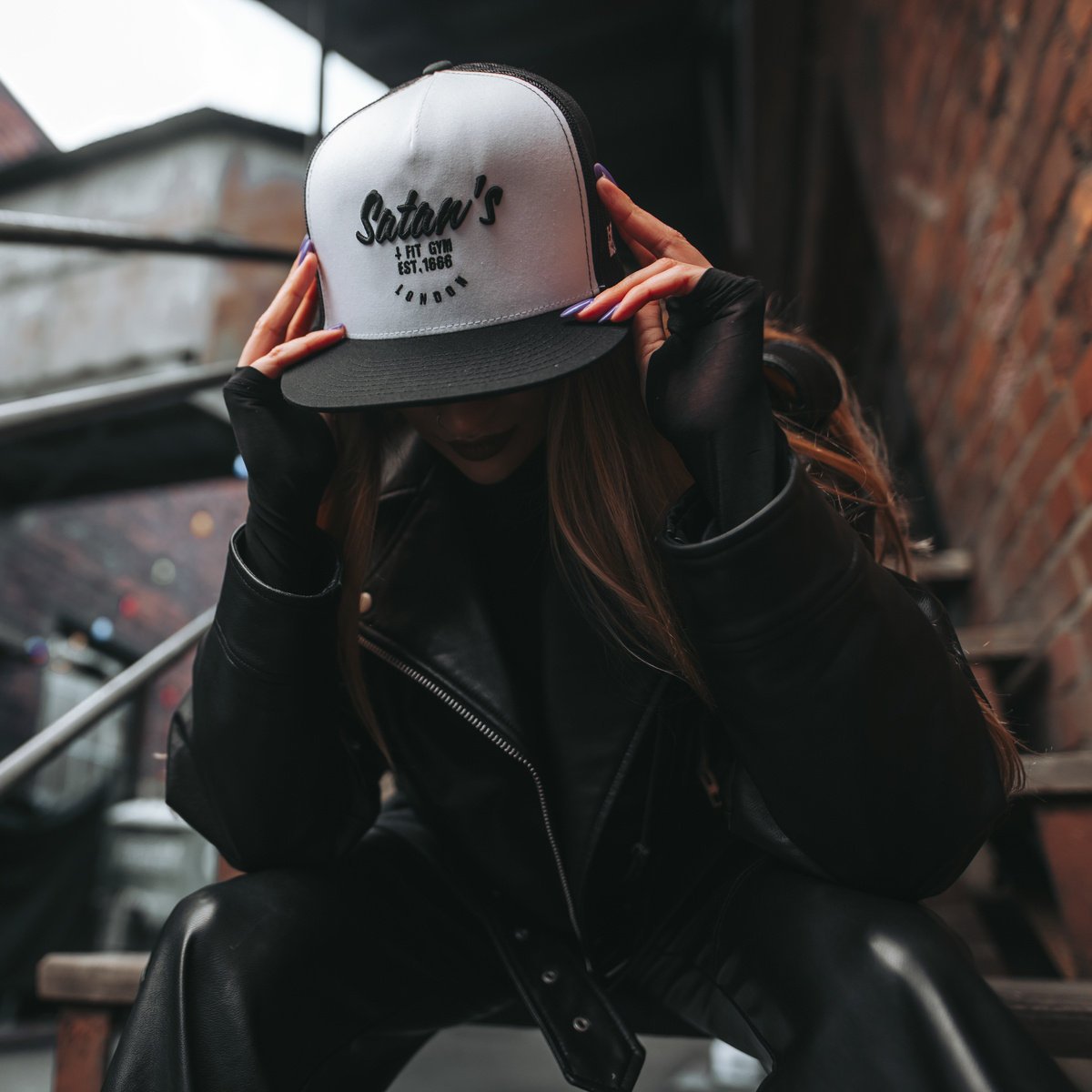 Czapka z Daszkiem Holy Blvk Satans Gym Trucker