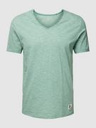 Koszulki męskie - T-shirt z fakturowanym wzorem - miniaturka - grafika 1