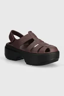 Sandały damskie - Crocs sandały Stomp Fisherman Sandal damskie kolor brązowy na platformie 209938 - miniaturka - grafika 1