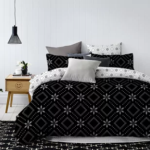 DecoKing DecoKing  Pościel Mikrofibra - Hypnosis - Snowy Night - Czarny 155x220cm +80x80*2 - Pościel - miniaturka - grafika 1