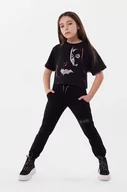 Koszulki dla dziewczynek - Dkny t-shirt bawełniany dziecięcy x DC Comics kolor czarny - DKNY - miniaturka - grafika 1