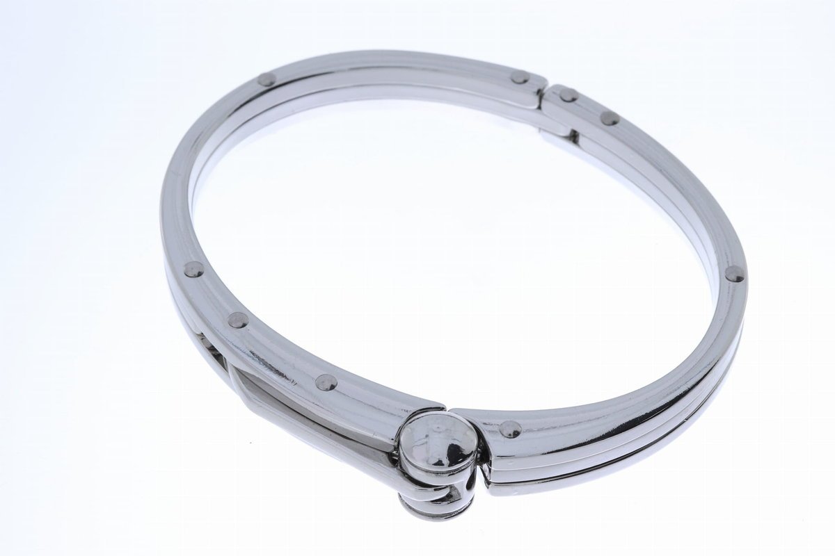 Bransoleta stalowa sztywna w kolorze srebrnym