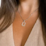 Naszyjniki - Naszyjnik damski z Misiem srebrny - miniaturka - grafika 1