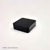 Biżuteria - akcesoria - Ekspozytor, Czarna Kostka z plexi 30x30x10mm do gablot na drobne przedmioty - miniaturka - grafika 1