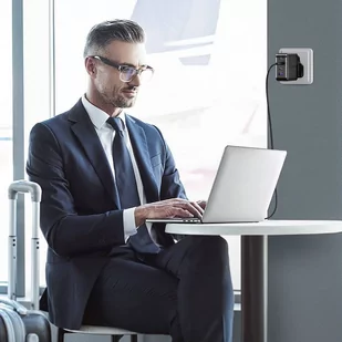 Ugreen szybka ładowarka PPS 65W USB / 3x USB Typ C QC 3.0 Power Delivery SCP FCP AFC (azotek galu)(wtyczka UK) czarny (CD224 70819) - Ładowarki do telefonów - miniaturka - grafika 7