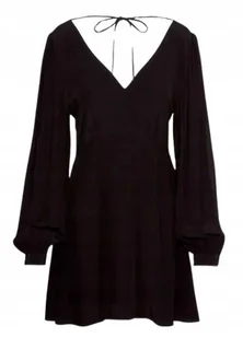 TOMMY HILFIGER CZARNA SUKIENKA O DŁUGIM RĘKAWIE Z DEKOLTEM V 42 I1E - Tommy Hilfiger - Sukienki TOMMY HILFIGER CZARNA SUKIENKA O DŁUGIM RĘKAWIE Z DEKOLTEM V 42 I1E - Tommy Hilfiger - Sukienki - miniaturka - grafika 1