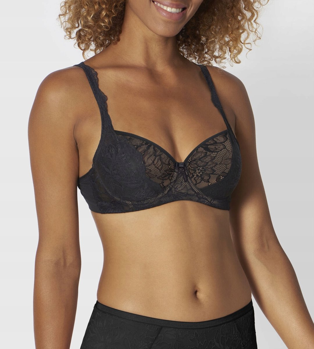 Amourette Charm WHP02 95B