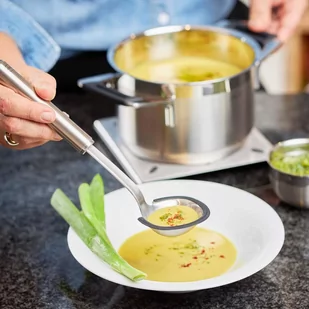 Rösle Łyżka do sosu z silikonem - Łyżki - miniaturka - grafika 3