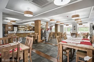 Hotel Żywiecki Romantyczna kolacja w Restauracji Delicja - Vouchery - miniaturka - grafika 1