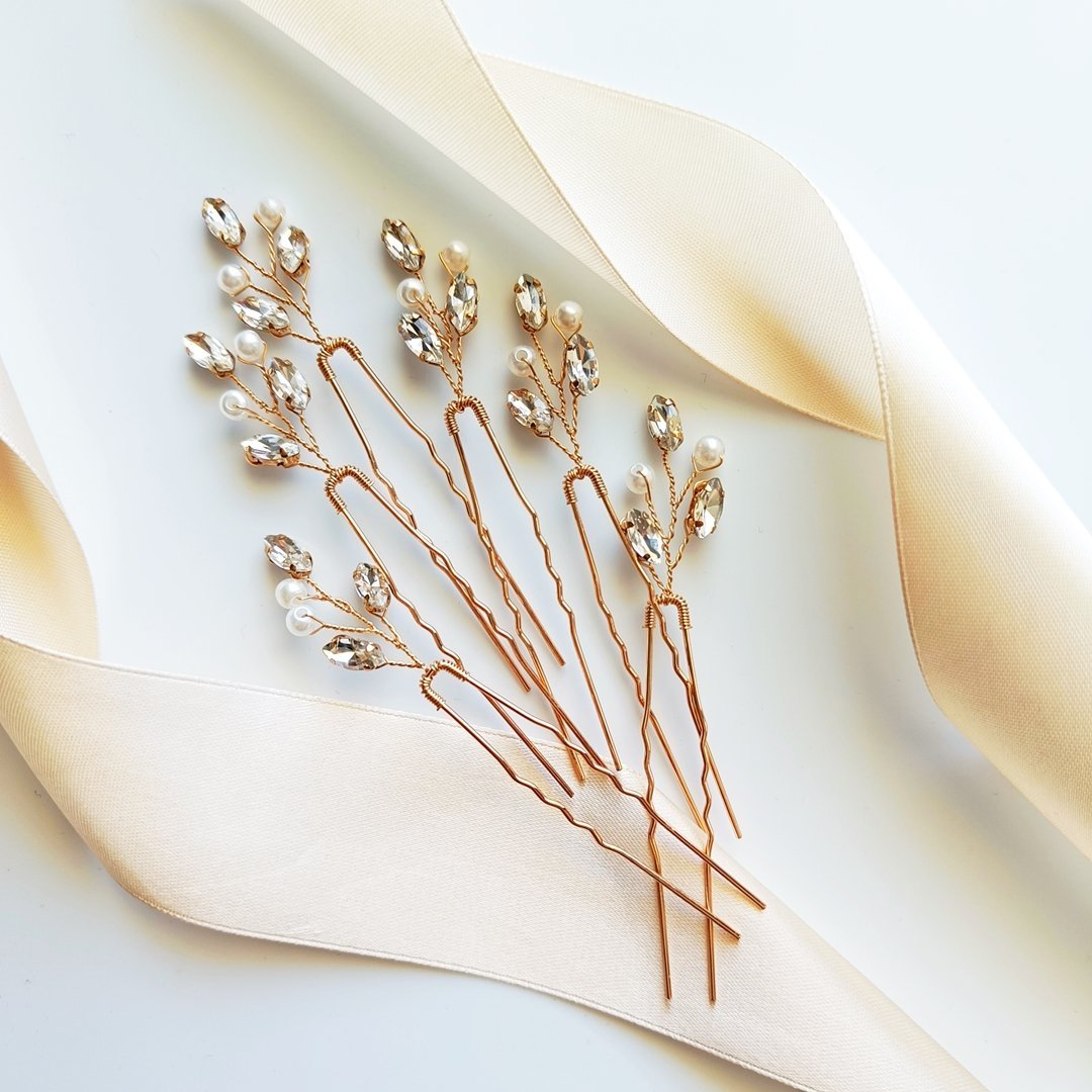 Zestaw złotych ozdób do włosów kokówki szpilki perły cyrkonie wsuwki ślubne