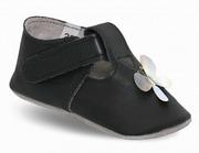 Buty dla dziewczynek - ZETPOL kapcie dziecięce skórzane paputki rzep czarne Motylek z wkładką - miniaturka - grafika 1