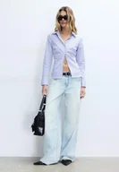 Koszule damskie - Stradivarius Podstawowa dopasowana koszula w paski Niebieski XS - miniaturka - grafika 1