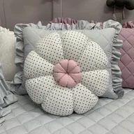 Kołdry i poduszki dla dzieci - Poduszka ozdobna dla dzieci kwiatek 4 kolory - miniaturka - grafika 1