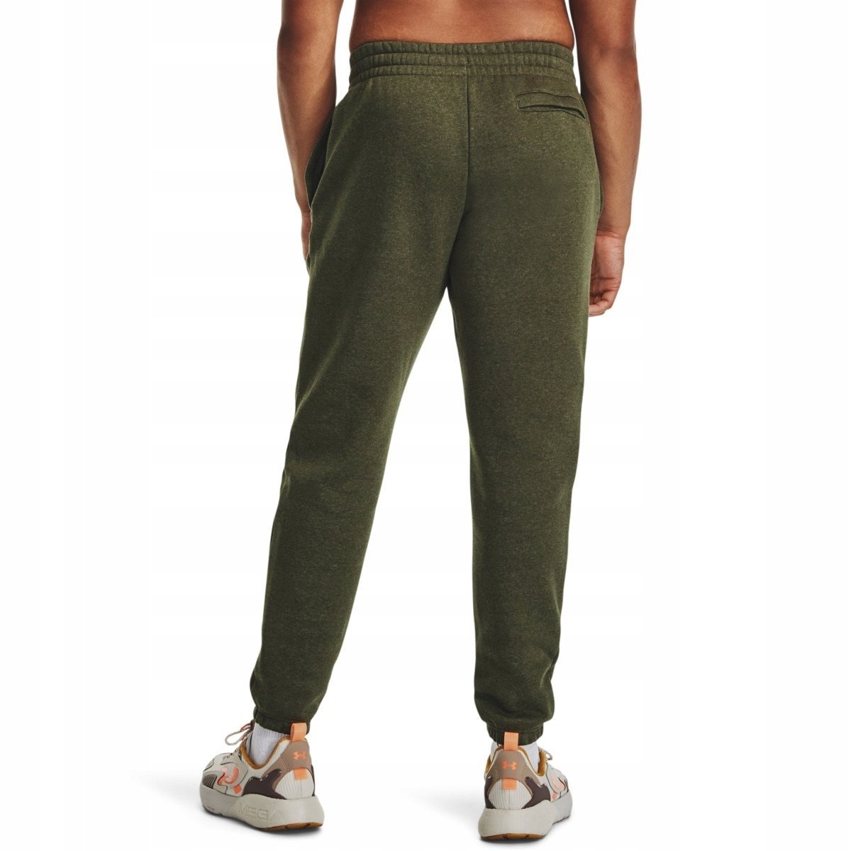 SPODNIE DRESOWE MĘSKIE ESSENTIAL FLEECE JOGGER UNDER ARMOUR XL