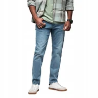 Spodnie męskie - Męskie klasyczne jeansy jasnoniebieskie regular Ombre OM-PADP-0217 V2 S - miniaturka - grafika 1