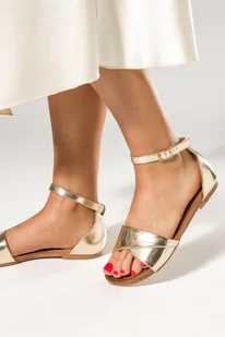 Złote sandały błyszczące płaskie damskie z zakrytą piętą pasek wokół kostki Casu K24X10-G - Sandały damskie - miniaturka - grafika 1