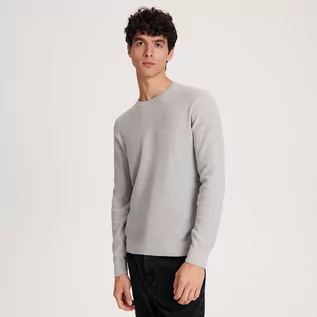 Swetry męskie - Reserved - Bawełniany sweter - Jasny szary - grafika 1