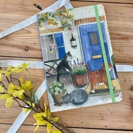 Notesy i bloczki - Notatnik z gumką A5 LCN05 Koty przed domem - Alex Clark - miniaturka - grafika 1