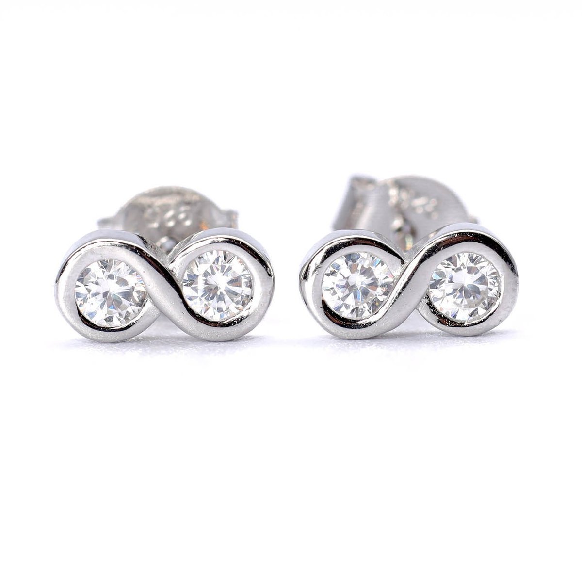 Srebrne kolczyki błyszcząca nieskończoność