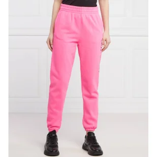 DKNY Sport Spodnie dresowe LAYERED | Regular Fit - Dresy damskie - miniaturka - grafika 1