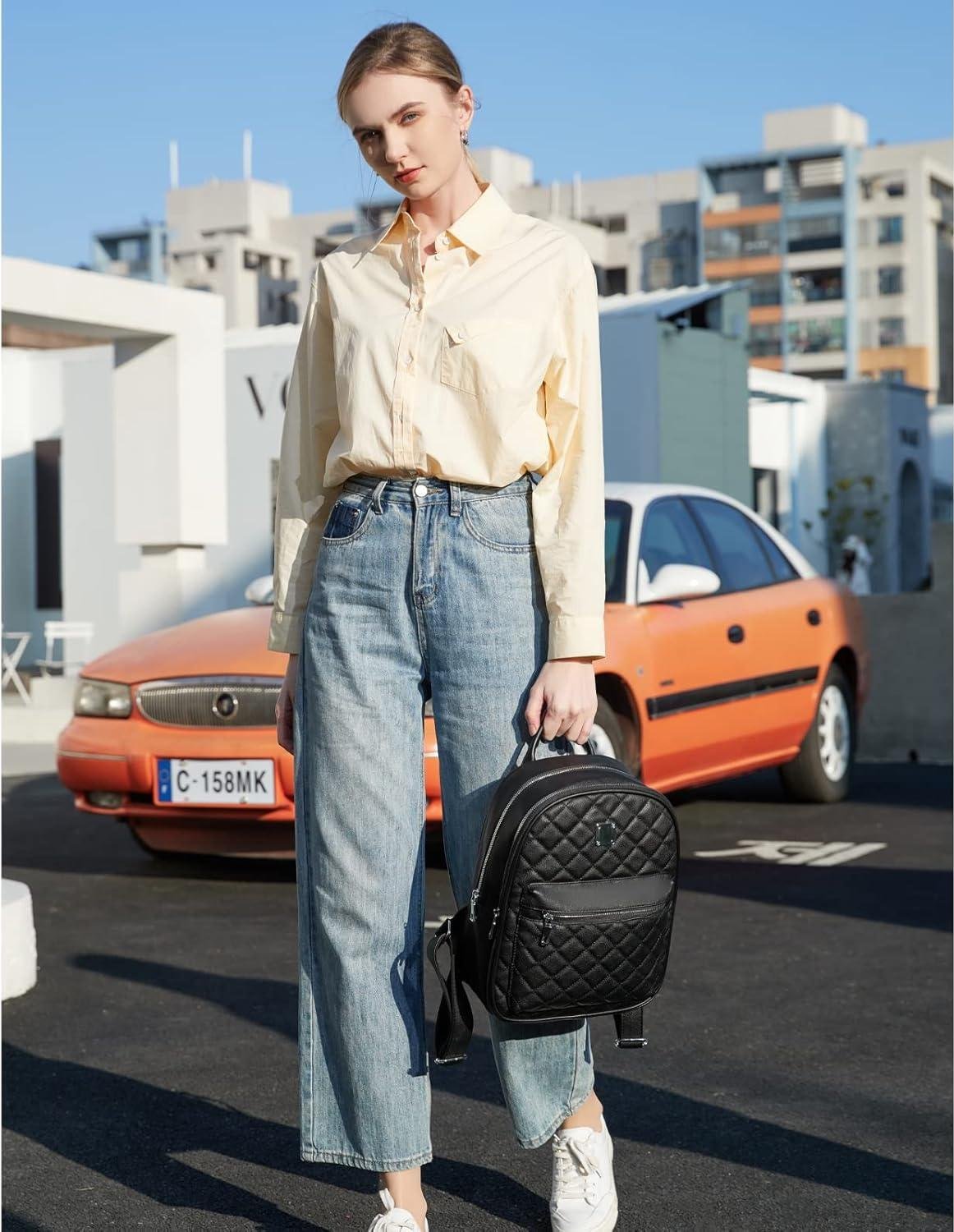 Plecak damski skórzanypoliuretan Elegancki beżowy 31x26x11cm