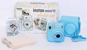 Aparaty natychmiastowe - Aparat natychmiastowy Fujifilm Instax Mini 11 Sky Blue + wkład Blue Marble 10 szt. + pokrowiec + album - miniaturka - grafika 1