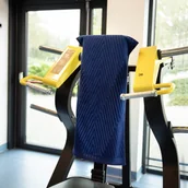 Okrycia kąpielowe dla dzieci - Ręcznik na siłownię Energy AB 70x140 niebieski - miniaturka - grafika 1