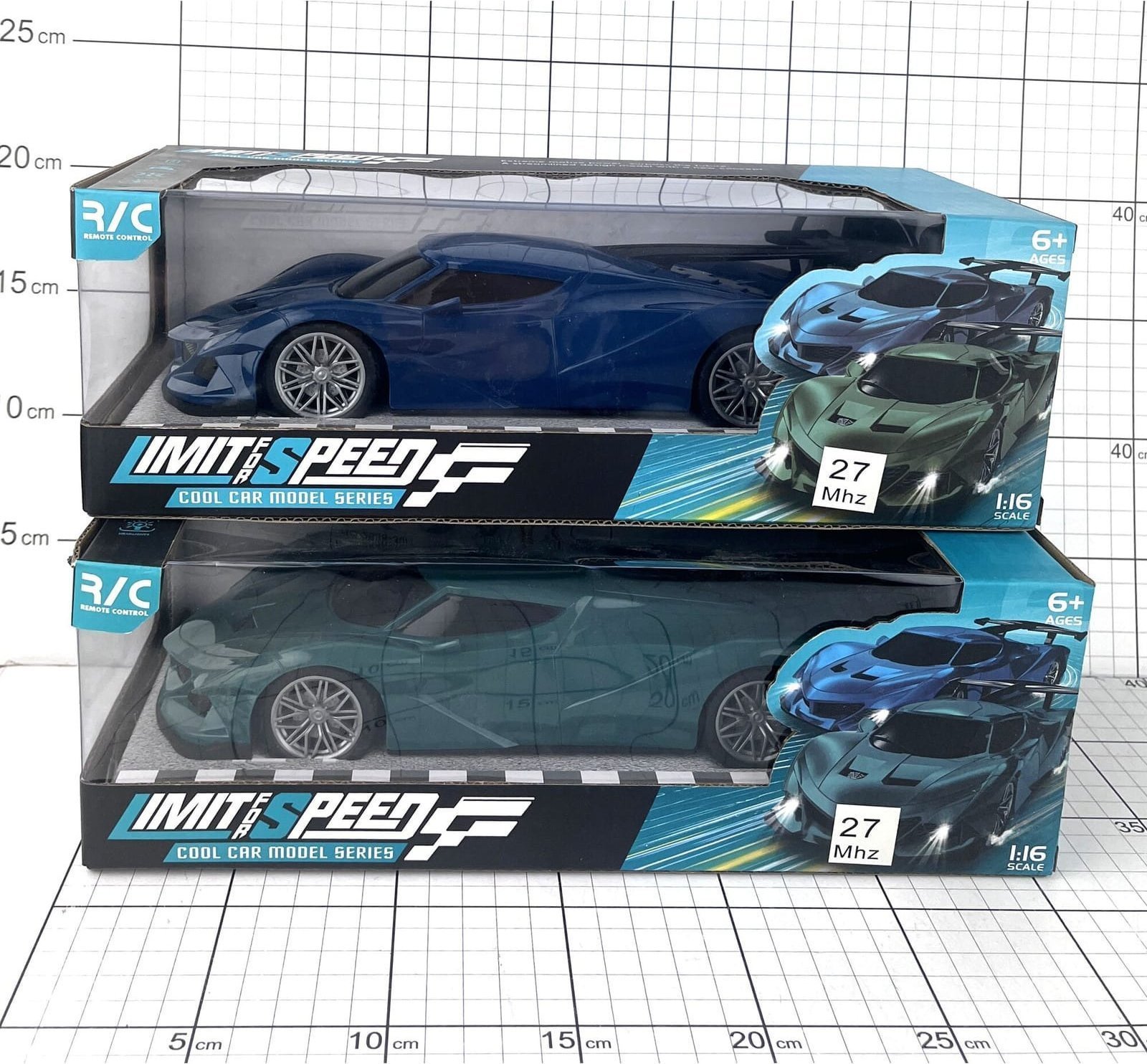 Samochód sportowy na radio+pakiet 1355342 53429