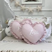 Kołdry i poduszki dla dzieci - Poduszka serce z falbanką z haftem imiennym 9 kolorów - miniaturka - grafika 1