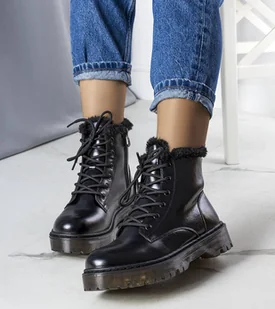 Czarne traperki ocieplane z futerkiem Martoli-36 - Botki damskie - miniaturka - grafika 1