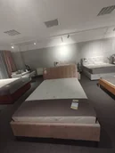 Dom i wnętrze OUTLET - Łóżko REJA PRESTIGE 160x200 z pojemnikiem z ekspozycji Salonu Janki - miniaturka - grafika 1